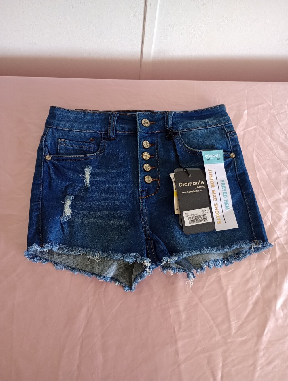 Diamante Jeans  Frayed Hem Distressed Ripped Shorts Juniors Sz. Medium
